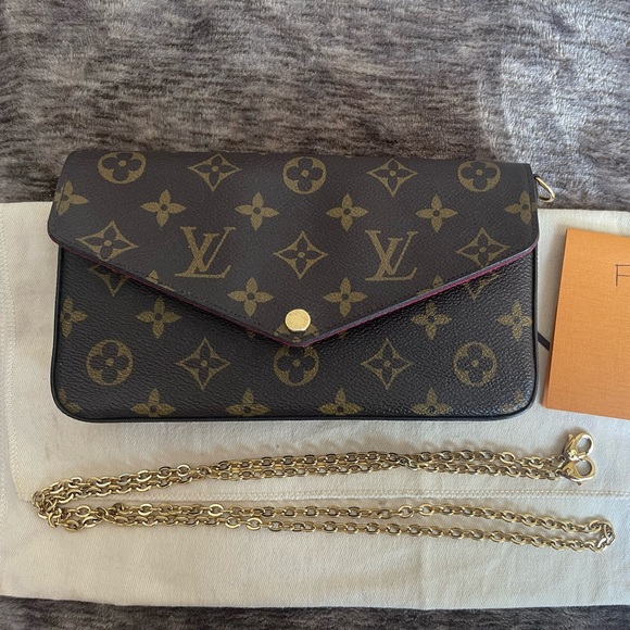 Authentic Louis Vuitton Pochette Felicie - Picture 1 of 9
